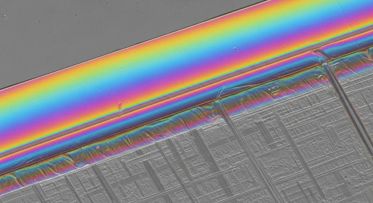 세정과 코팅의 강자: 코미코와 원익QnC